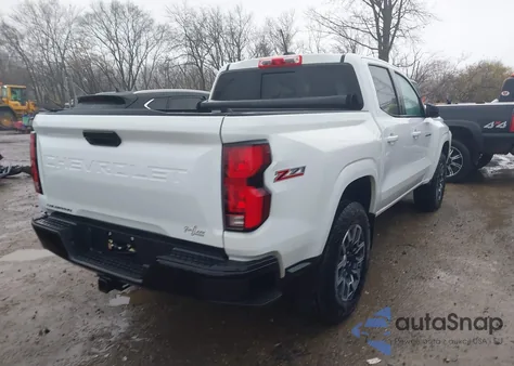 2023 Chevrolet Colorado 4Wd Short Box Z71 z USA, uszkodzony, nr VIN 1GCPTDEK3P1232961